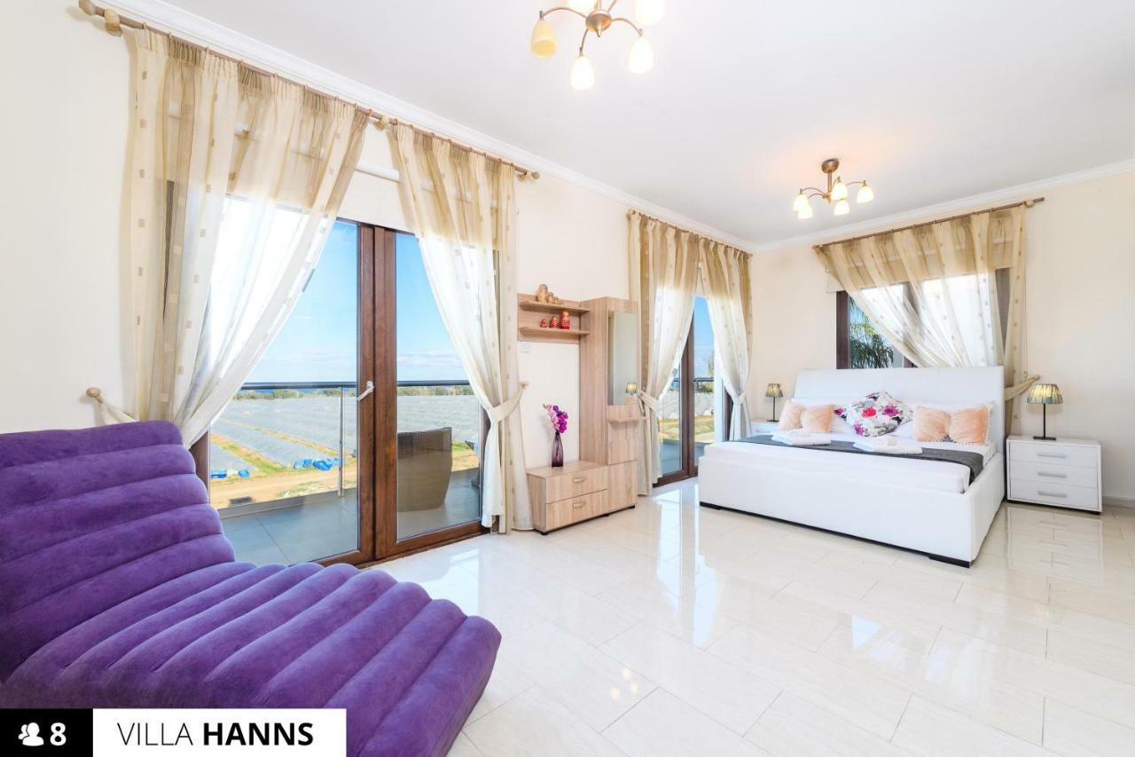 Blue Water Bay Villas Paralimni Dış mekan fotoğraf